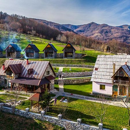 Vila Alpini Lepushe Exterior photo